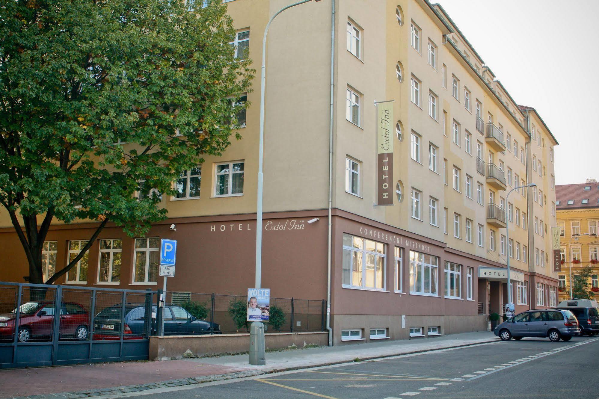Colorfactory - Czech Leading 4* Praga